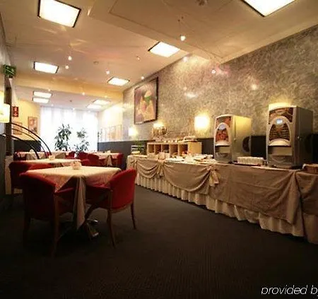 Gamma Hotel 3*