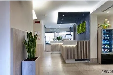 Gamma Hotel