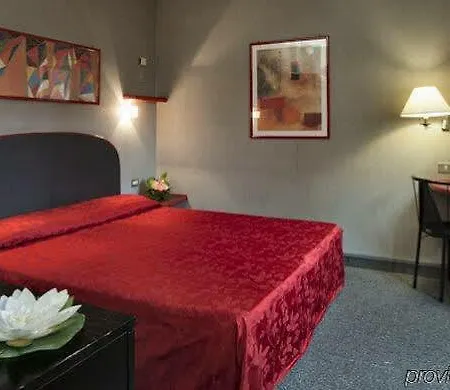 Hotel Gamma